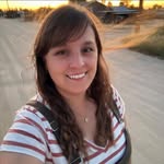 Kylie Holt - @kyliesadventures_ - Instagram