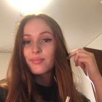 Kylie Hunts-in-Winter - @kylie_huntsinwinter - Instagram