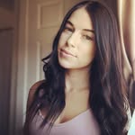 Kira Hendrix - @_kira95 - Instagram