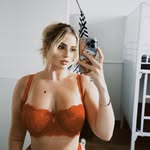 Lacey Andrews - @laceyandrews210 - Instagram