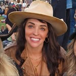 Lacey Arnold Snarr - @laces88 - Instagram