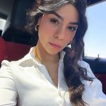 Lacey Bond - @laceybond25 - Instagram