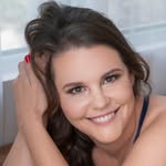 Lacey Whitt Bowling - @lwbowling17 - Instagram