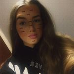 Lacey - @laceybritton45 - Instagram