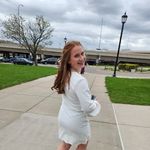 Lacey Buckentin - @laceybuckentin - Instagram