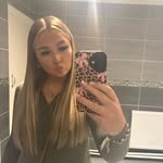 Lacey Callaghan - @lace_loucx - Instagram
