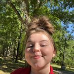 Lacey - @laceylinkous - Instagram