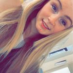 lacey leigh lloyd - @lace.lloyd444 - Instagram