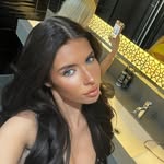 @laceyloopriv - Instagram