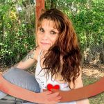 Lacey Mcleod - @shaymc2220 - Instagram