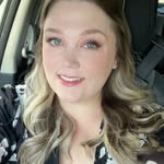 Lacey O’Brien - @xxlaceloo - Instagram