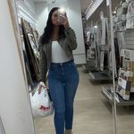 Lacey Schneider - @lacey_rose15 - Instagram