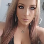 Lacey Snow - @snowgirl.89 - Instagram