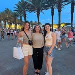 Lacey Studer - @carls.closet.cleanout - Instagram