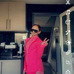 Lacey Sutton - Facebook