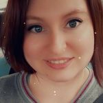Lacey Temple - @disney_and_bows - Instagram