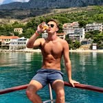 Lachlan Brooks - @lachlanbrooks - Instagram