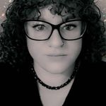 Lacy Barlow - @beautifullychaotic88 - Instagram