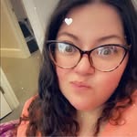 Lacy Bond - @wittandgritt - Instagram
