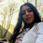 Ladan Askari - @askariladan59 - Instagram