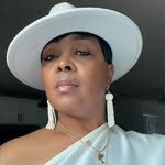 Lafayette Young - @ladylasmiles1 - Instagram
