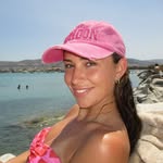 Lara Newman-Moore - @laranewmanmoore - Instagram
