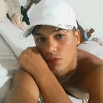 Alex Castro - @laitueok - Instagram