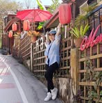 Laila Chen - Facebook