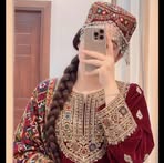 Laila Rahim - Facebook