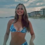 Layla Schmidt - @laylamschmidt - Instagram