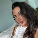 Lela Stone - Facebook