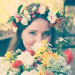 Lainey Brown - @overthelainbow - Instagram
