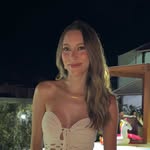 Larissa França - @lala_hallais - Instagram