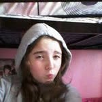 Lala Rubio - @sharkteentwitter - Instagram