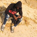 Kíñg Føx Fräñcîš - @mwenyafoxlamar - Instagram