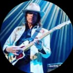 Lan moore - @lanmoore7 - Instagram