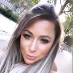 Lana Perry - @larrissbf - Instagram