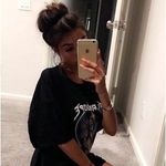 Lana Schaefer - @rossi_res - Instagram