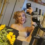Lana Van Der Brug / PowerPussBoi - @lanavdbrug - Instagram