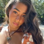 Lana Warner - @lanalahara - Instagram