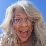 Teri Landry-Wright - @sunnysideofshadylane - Instagram