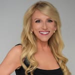 Laura Lane Becker - @yourfavoriteblondie_la - Instagram