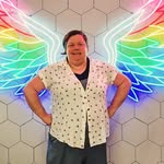Lane Holder - @camper.lane - Instagram