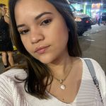 Islania Castro - @lanny_castroz - Instagram