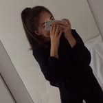 Lara Adler - @adler_lara - Instagram