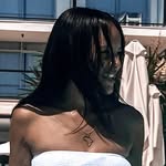 Lara Rebecca Bean - @lararbean - Instagram