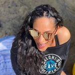 Lara Bennett - @krakengoodgirl - Instagram