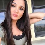 Lara Berger - @larawittlich - Instagram