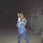 Lara Berger - @lara24081998 - Instagram