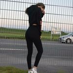 Lara Berger - @lara_bxrger - Instagram
